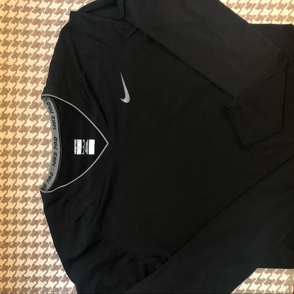 Nike Pro Long Sleeve Dry Fit - Picture 3 of 3